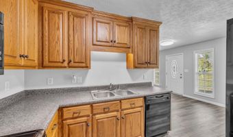 17727 Dement Rd, Athens, AL 35611