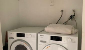 511 E Live Oak 17, Arcadia, CA 91006