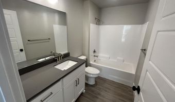 5590 Trueman St #D, Chubbuck, ID 83202