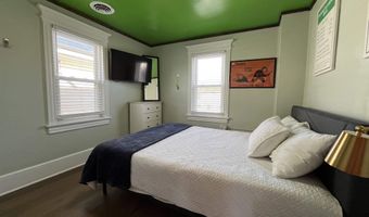 105 N Windsor Ave, Atlantic City, NJ 08401