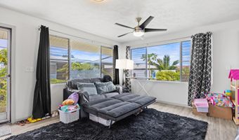 105 HAIHAI St, Hilo, HI 96720