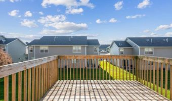 1810 Goose Lake Cir, North Liberty, IA 52317