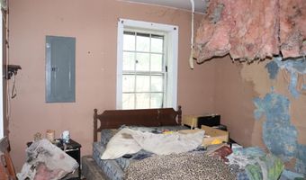 213 Railroad Ave, Appalachia, VA 24216