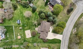 805 27th St SW, Austin, MN 55912