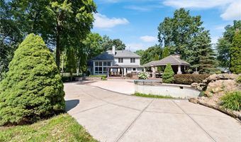 2351 Mallard Rd, Akron, OH 44319