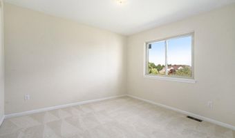 5776 Cedar Ridge Dr, Ann Arbor, MI 48103