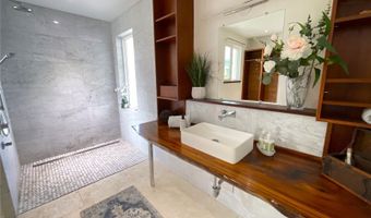 47-079 Lihikai Dr, Kaneohe, HI 96744