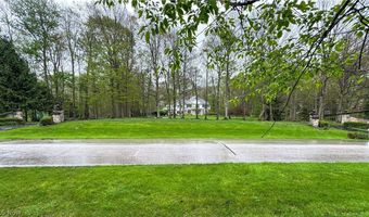 875 Cascades Dr, Aurora, OH 44202