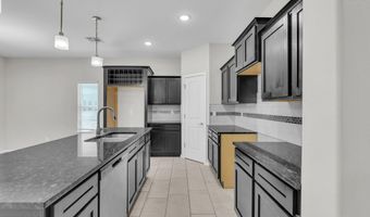 920 Texas Madrone Dr, Socorro, TX 79927