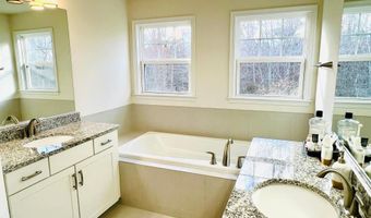 24823 BARRINGTON GROVE Ct, Aldie, VA 20105