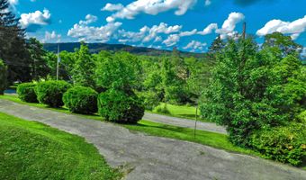 6280 Beacon St, Altoona, PA 16601