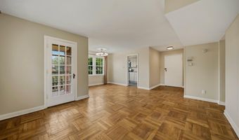 6610 E WAKEFIELD Dr C1, Alexandria, VA 22307