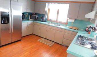 251 Habant Dr, Amherst, OH 44001