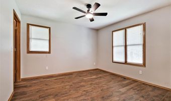 1 May Ln, Bella Vista, AR 72715