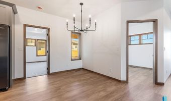 2308 E Brek St, Brandon, SD 57005