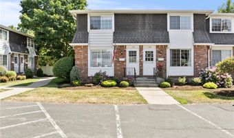 150 S Union Rd 132, Amherst, NY 14221