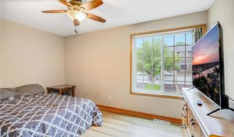 15521 Foghorn Ln, Apple Valley, MN 55124