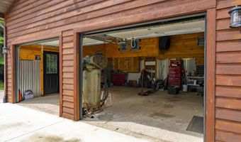 1200 Rocky Ridge Rd, Amsterdam, NY 12010