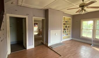 61 Fairview Rd, Andrews, NC 28901