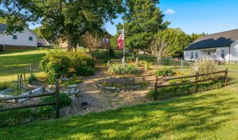1404 Housley Dr, Athens, TN 37303