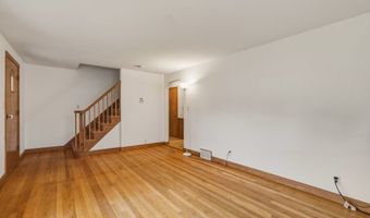 18 Leslie Ct, Bristol, CT 06010