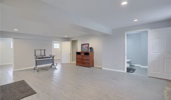 2501 Wildwood Rd, Allison Park, PA 15101