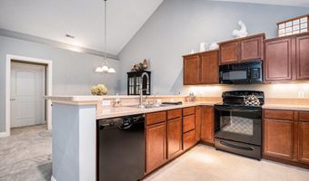 856 Bridge Crest Dr SE, Ada, MI 49301