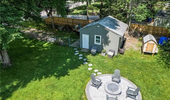 253 Station St, Coventry, RI 02816