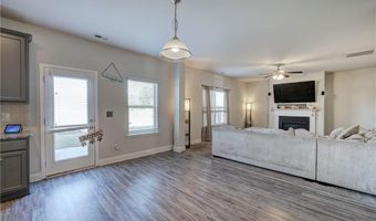 41 Darby Ln, Adairsville, GA 30103