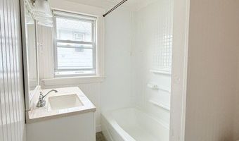 84 Putnam St, Bristol, CT 06010