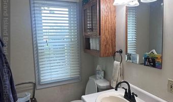 709 N St, Aurora, NE 68818