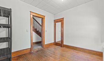 227 North Ave, Burlington, VT 05401