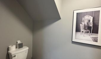 80 Baldwin Dr, Bangor, ME 04401