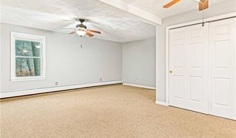 29 Round Lake Dr, Burrillville, RI 02859