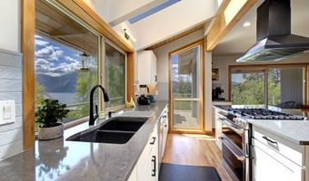 17718 E CAPE HORN Rd, Bayview, ID 83803
