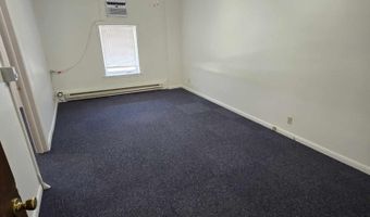 105 N 4th St, Beatrice, NE 68310