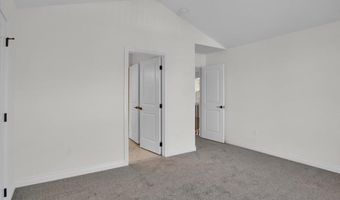 27645 Maryjane Ln E, Chesterfield, MI 48047