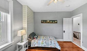 222 BASTIAN Ln, Allentown, PA 18104