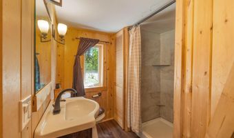 527 Aspen Dr, Bonners Ferry, ID 83805