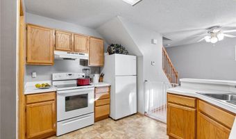 8475 Corcoran Path 9, Inver Grove Heights, MN 55076