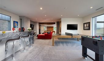 21 Drifting Shadow Way, Las Vegas, NV 89135