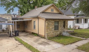 222 N 1st St, Arkansas City, KS 67005