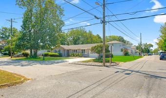 21 Birch St, Beachwood, NJ 08722