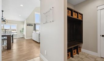 9174 207th Ave, Anamosa, IA 52205