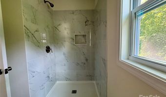 16 Cherry St, Badin, NC 28001