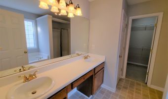 809 Brickstone Dr, Apex, NC 27502