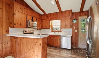 455 Boulder Gardens Rd, Banner Elk, NC 28604