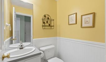 52 Haggarty Hill Rd, North Kingstown, RI 02874