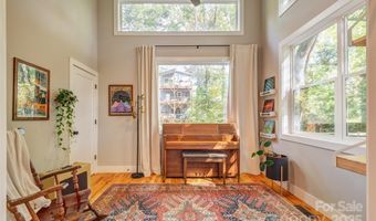 42 Salola St, Asheville, NC 28806