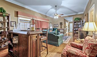 2530 E ALBERSON Dr, Albany, GA 31721